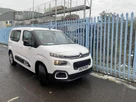 2022-citroen-berlingo-15bluehdi-feel-m-size-100ps-small-0