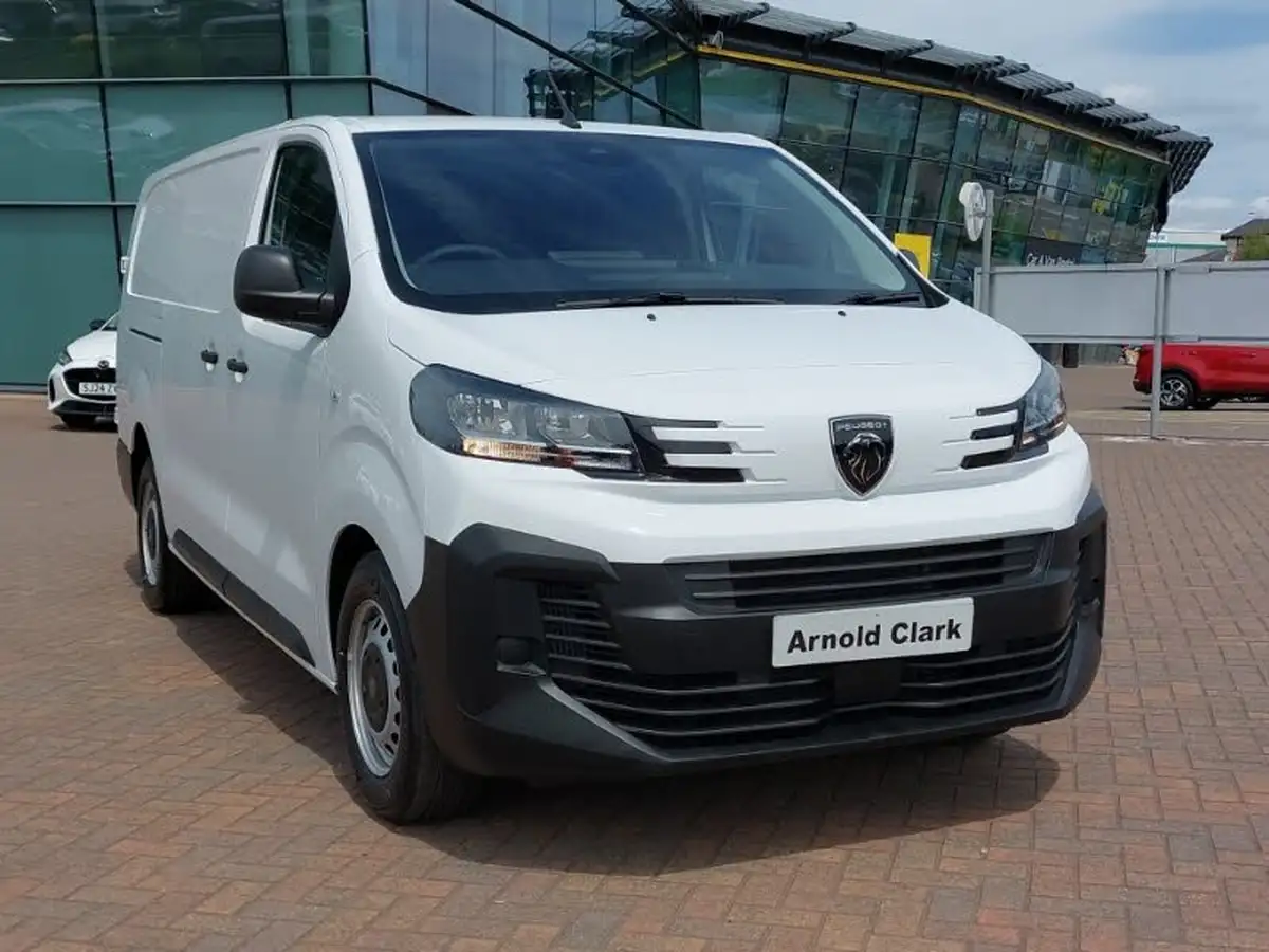 2024-peugeot-expert-15-bluehdi-professional-long-big-0