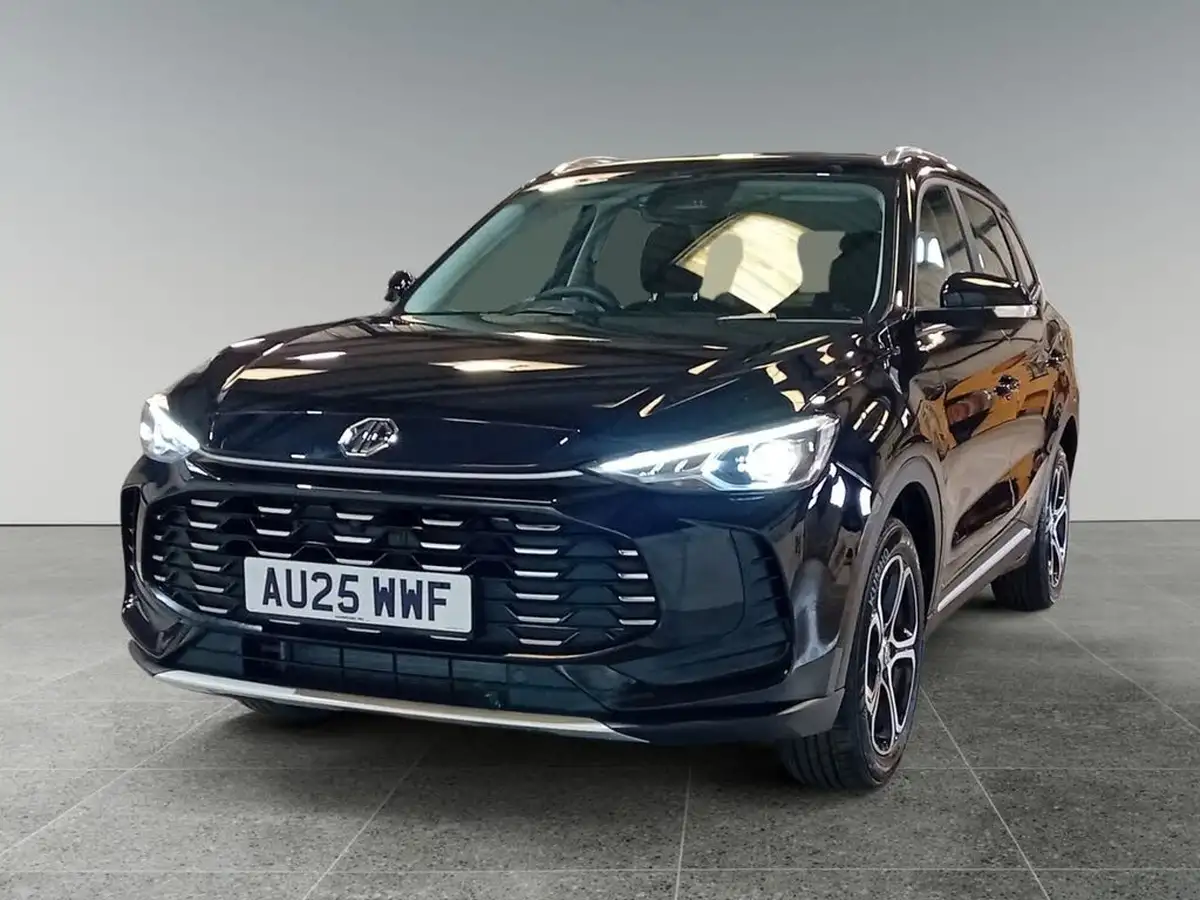 2025-mg-zs-suv-15-se-196ps-hybrid-1498cc-auto-big-3