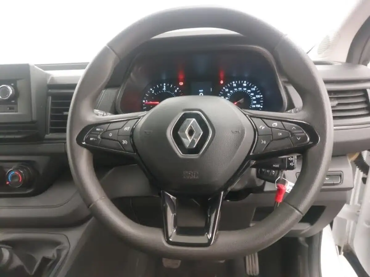 2022-renault-trafic-20dci-sl28-130-business-big-6