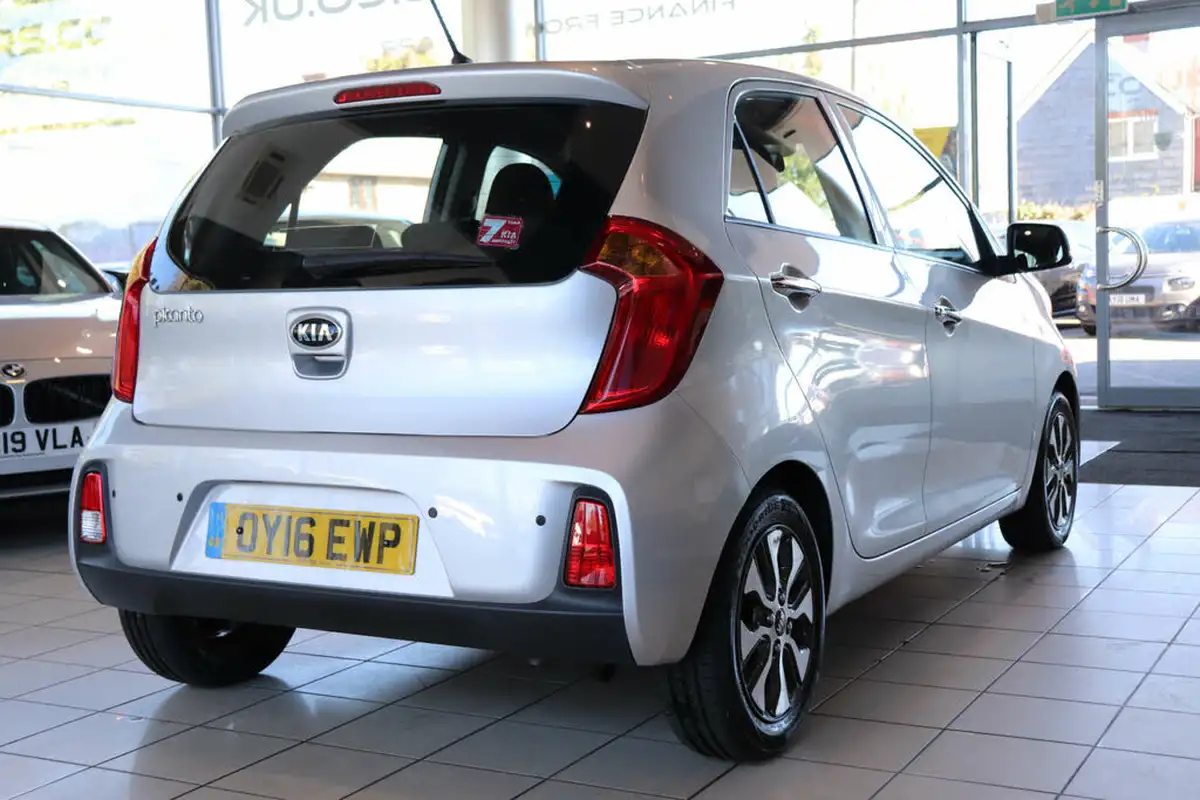 2016-kia-picanto-125-picanto-2-auto-big-7