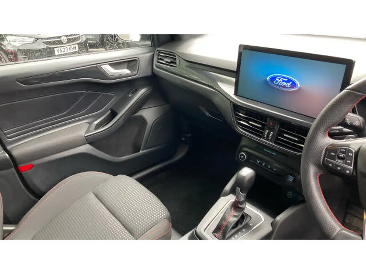 2023-ford-focus-10t-st-line-155ps-hybrid-mhev-hatchback-powershift-big-13