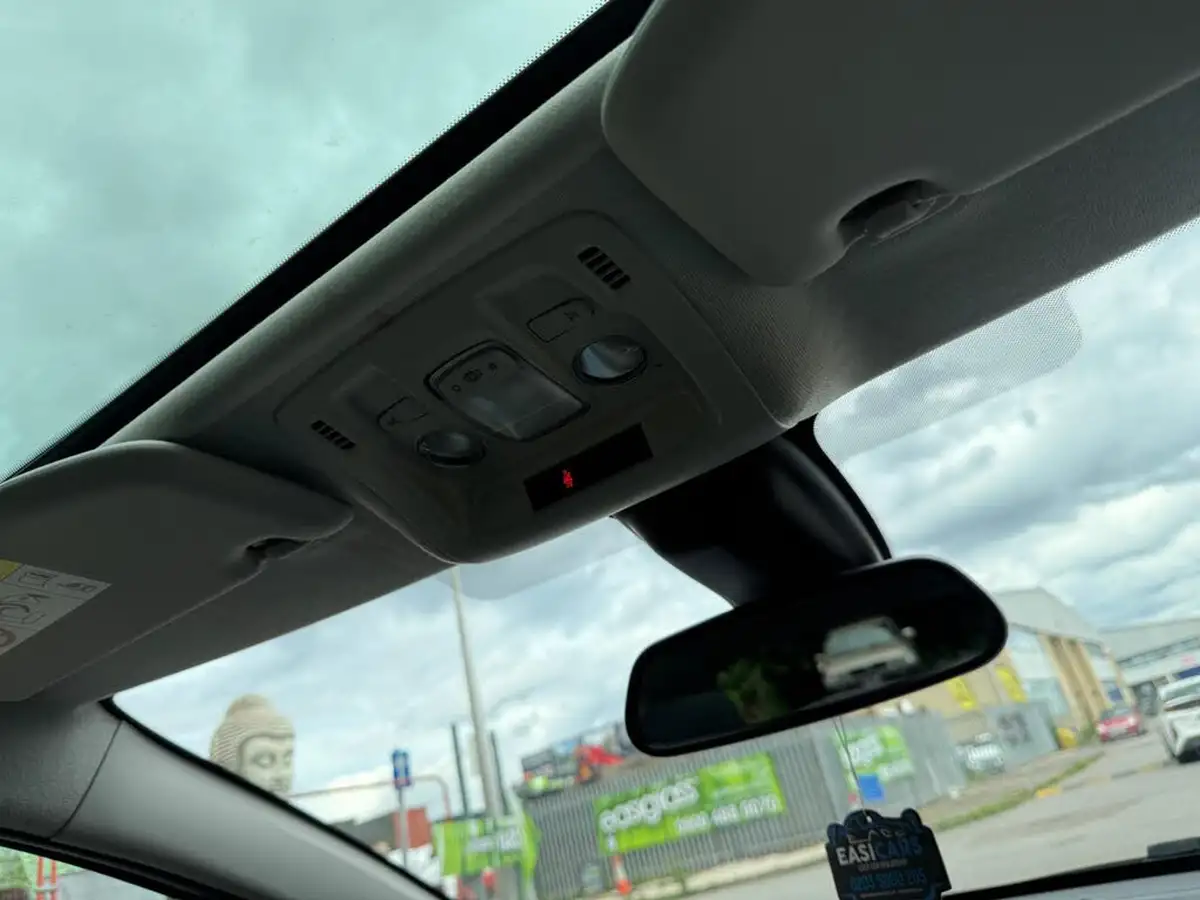 2017-citroen-c3-12-puretech-flair-82ps-big-50