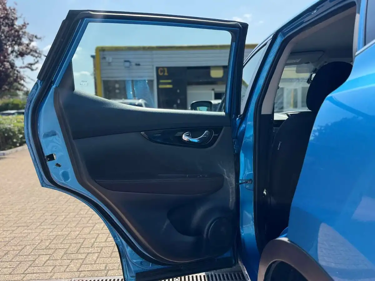 2021-nissan-qashqai-13-dig-t-acenta-premium-158ps-xtronic-big-29