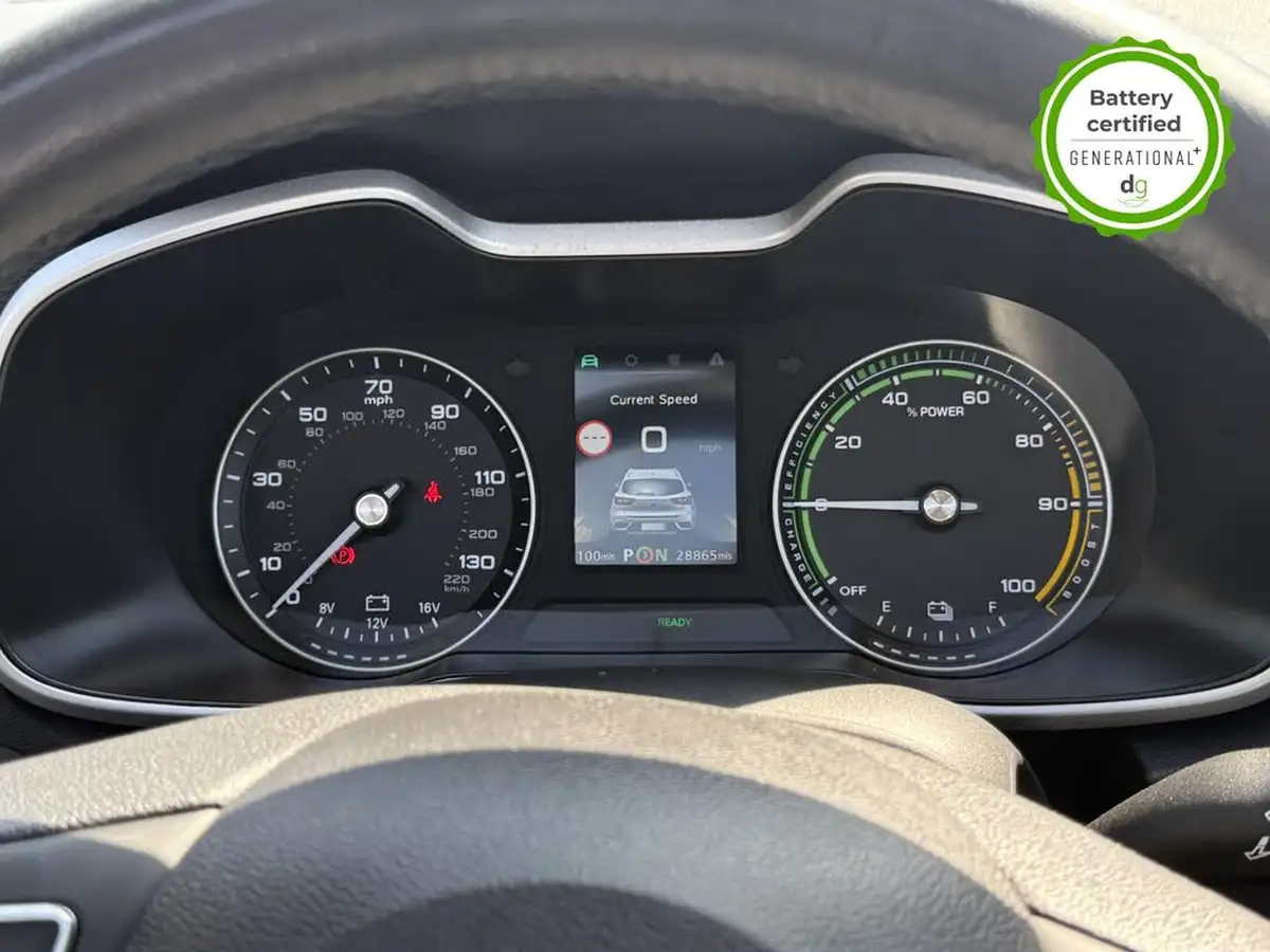 2019-mg-zs-suv-e-exclusive-ev-big-31