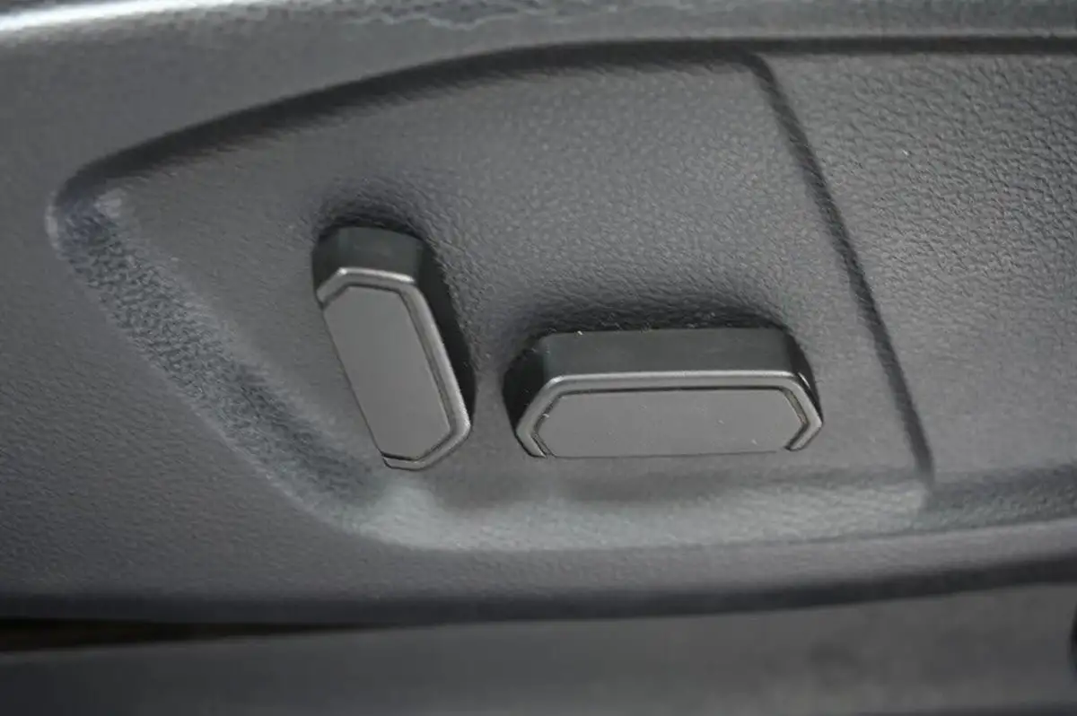 2020-ford-ranger-20-ecoblue-wildtrak-auto-big-31