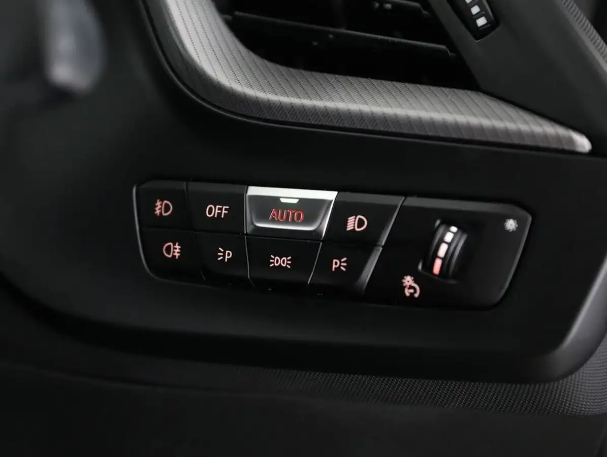 2022-bmw-2-series-15-218i-m-sport-coupe-4d-big-47