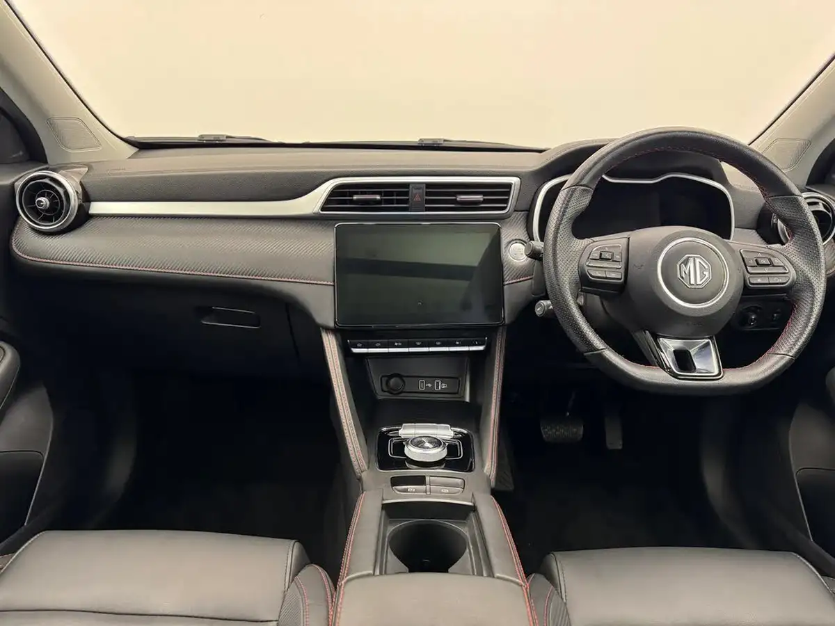 2022-mg-zs-suv-e-trophy-ev-176ps-big-10