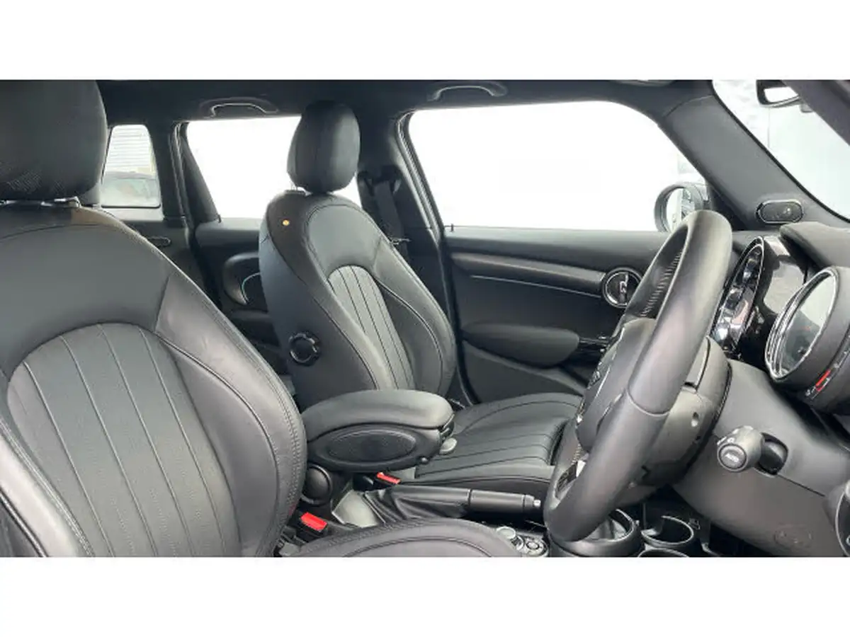 2022-mini-cooper-15-cooper-exclusive-premium-hatchback-5d-auto-big-10