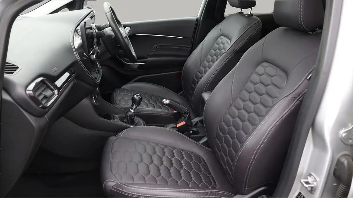 2019-ford-fiesta-10t-vignale-125ps-5d-big-14