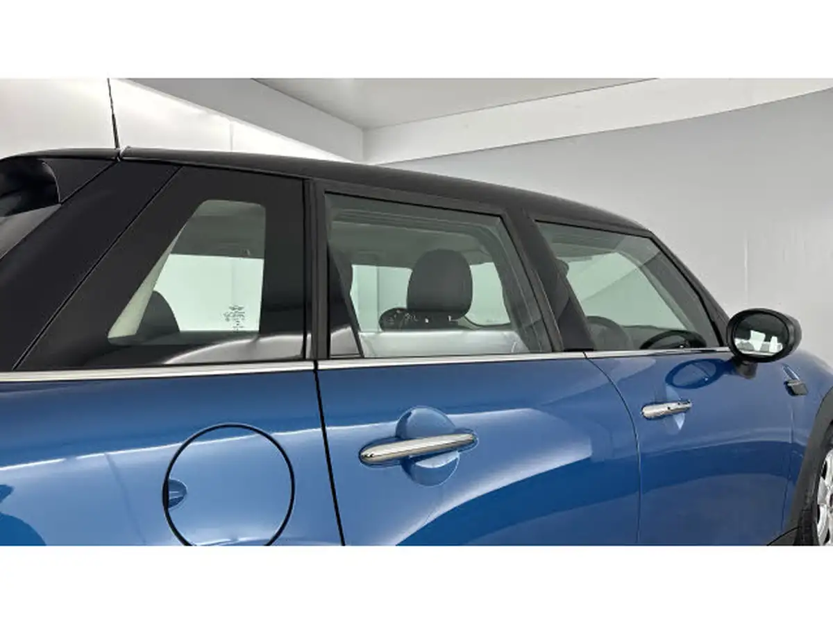 2022-mini-cooper-15-cooper-classic-hatchback-5d-auto-big-25