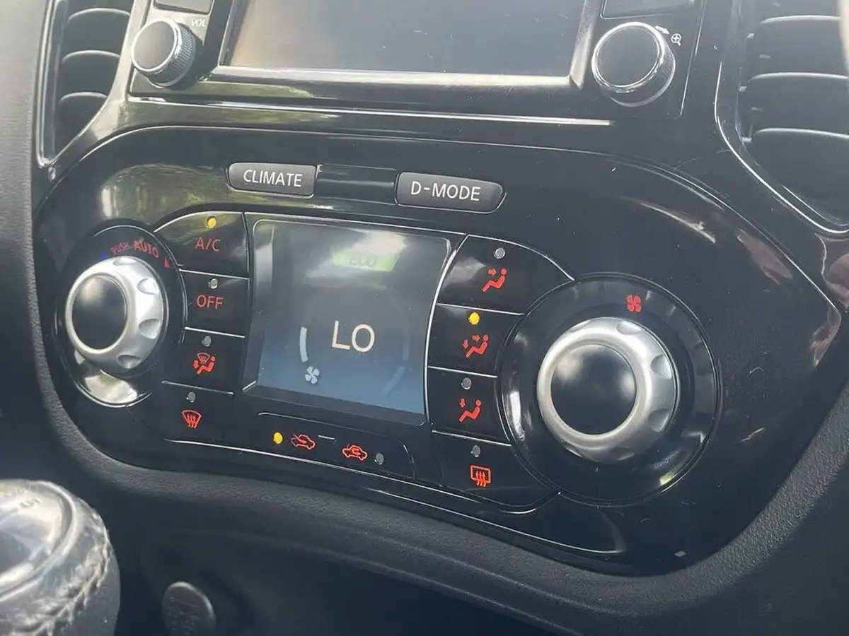 2018-nissan-juke-12-dig-t-n-connecta-ss-big-30