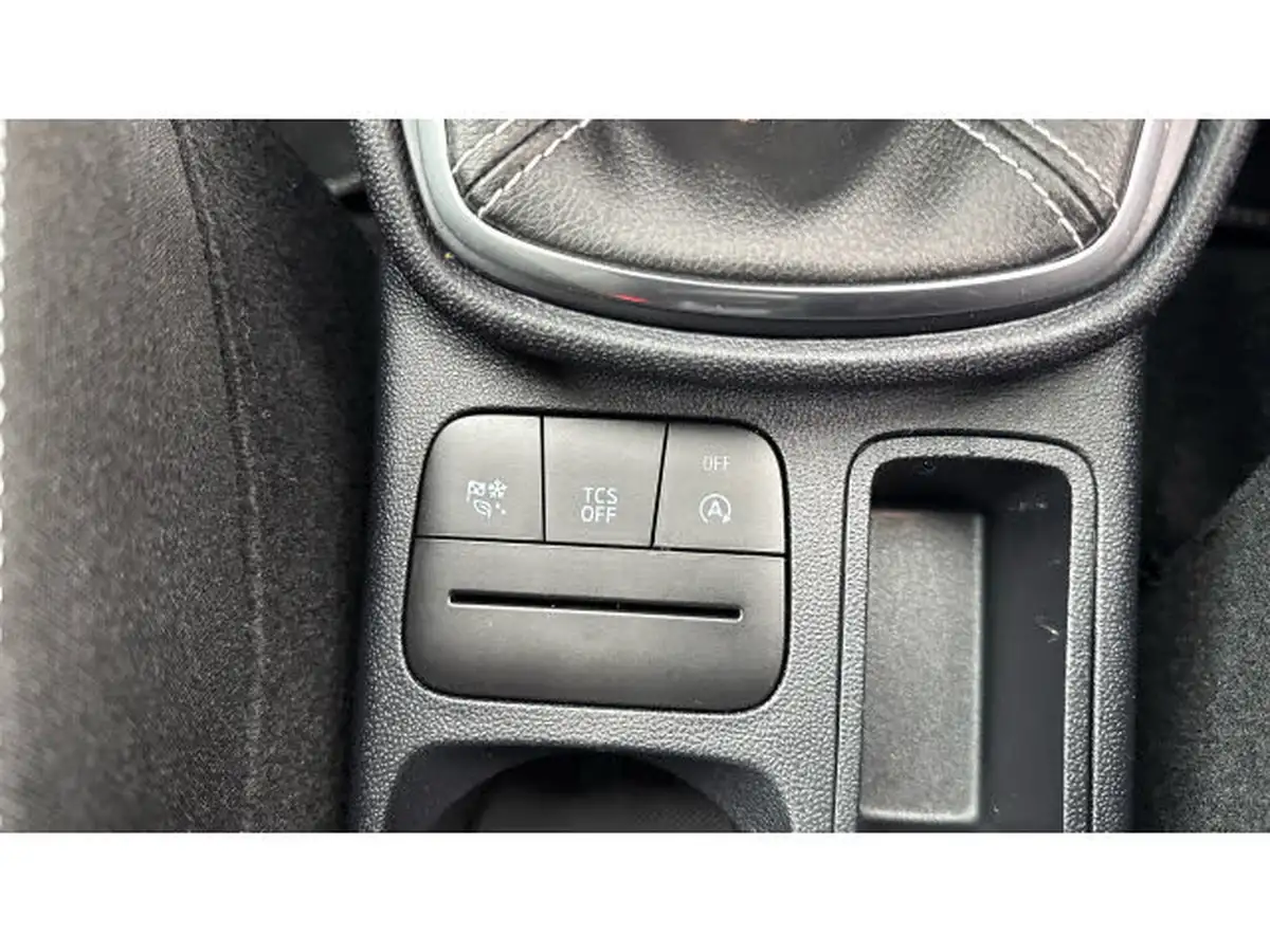 2023-ford-fiesta-10t-titanium-100ps-big-26