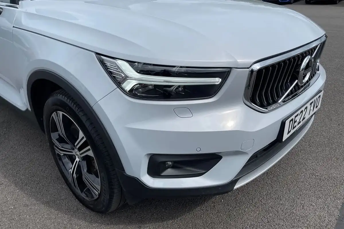 2022-volvo-xc40-15-t5-inscription-pro-big-24