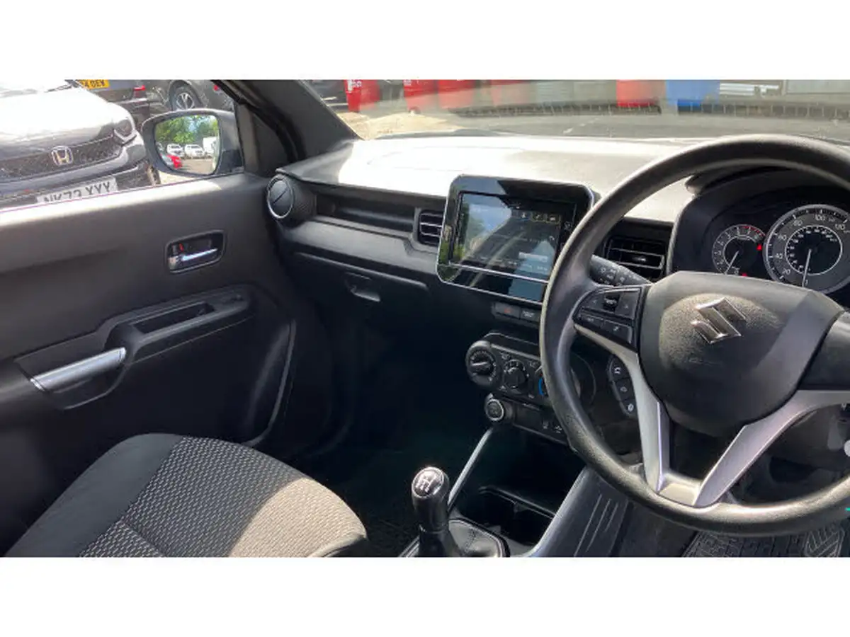 2021-suzuki-ignis-12-dualjet-sz-t-big-13