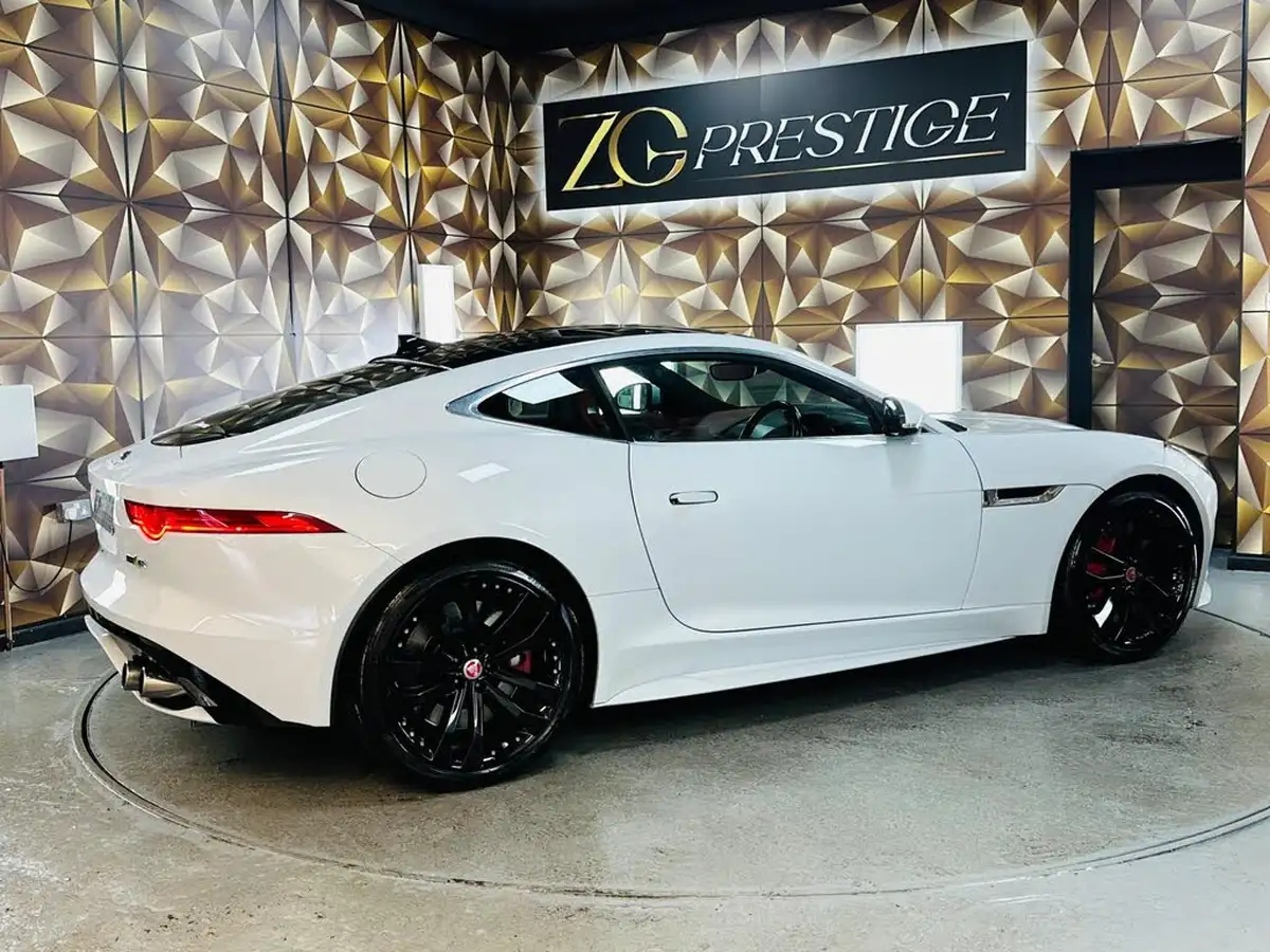 2016-jaguar-f-type-50-v8-sc-r-awd-coupe-big-25