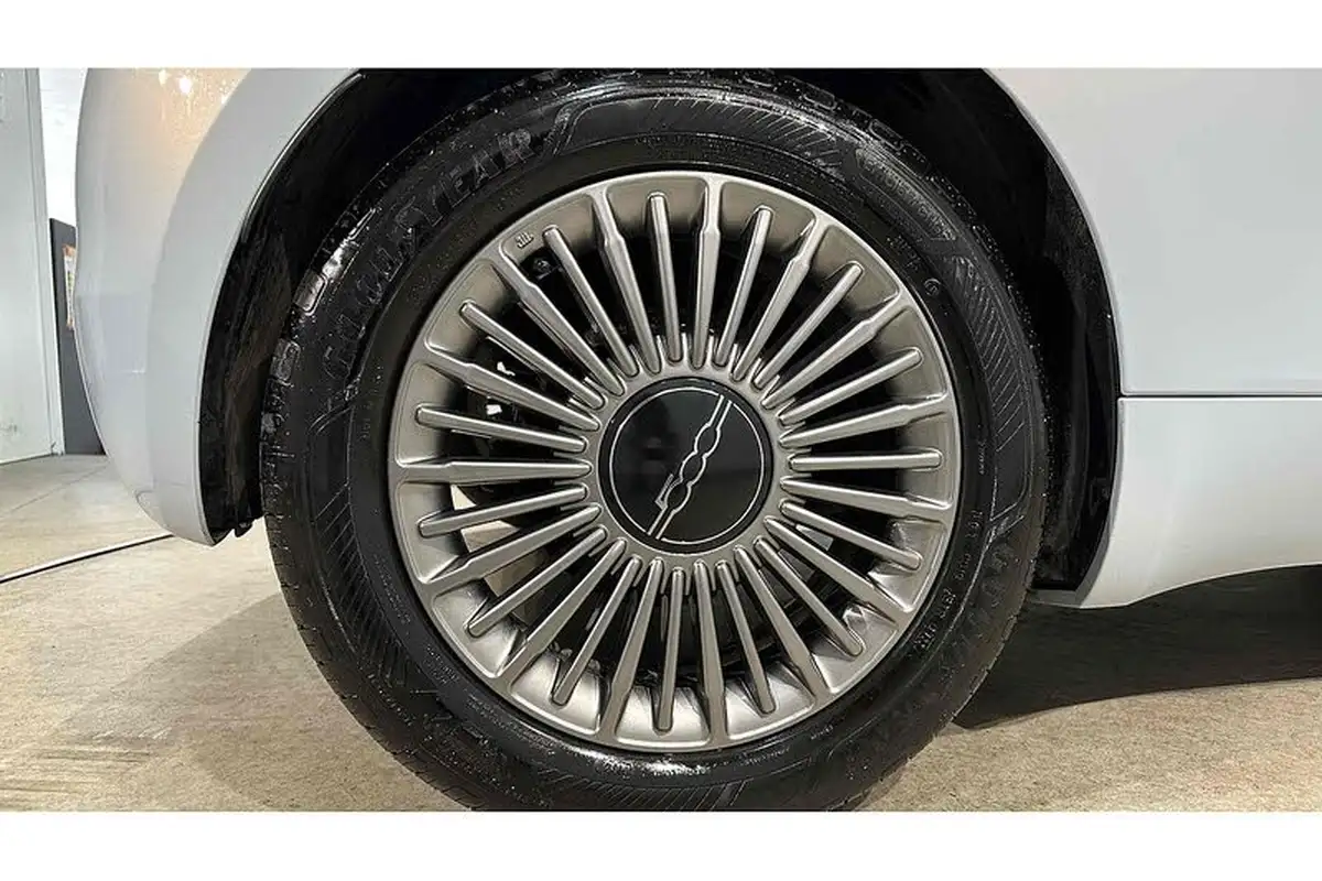 2023-fiat-500-e-icon-117bhp-big-15