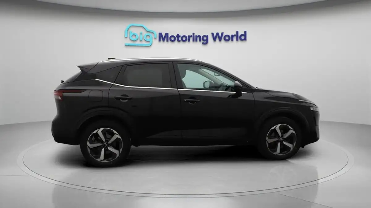 2022-nissan-qashqai-13-dig-t-n-connecta-140ps-big-8