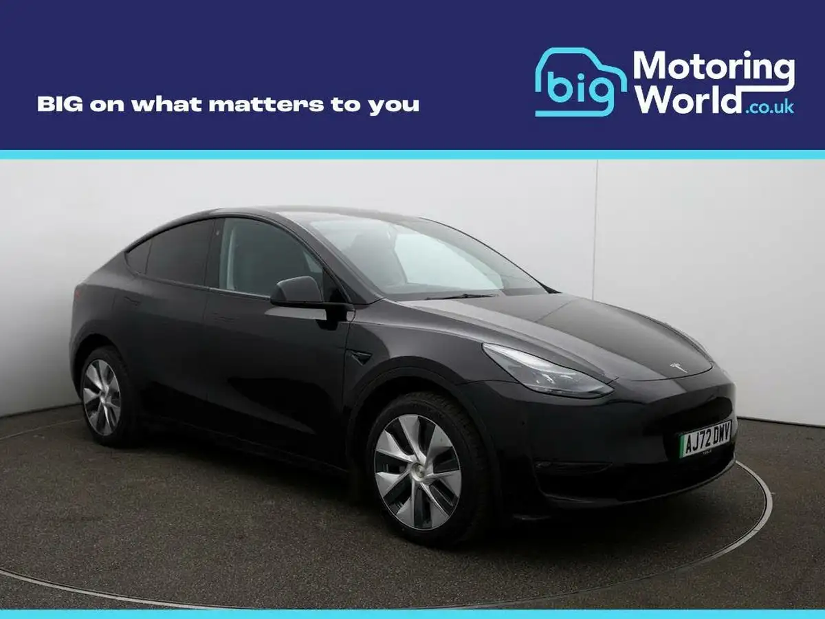 2022-tesla-model-y-e-long-range-big-0