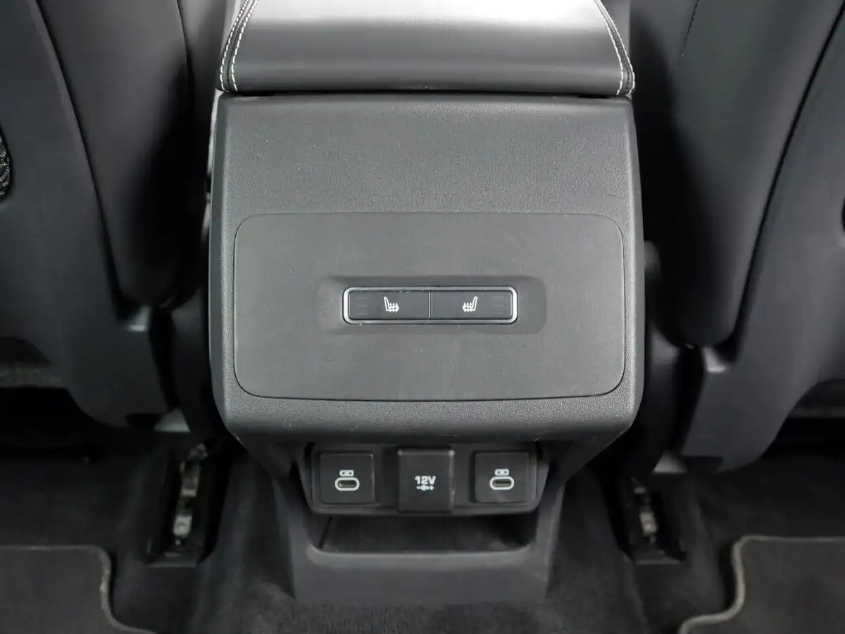 2021-jaguar-i-pace-ev400-hse-big-53