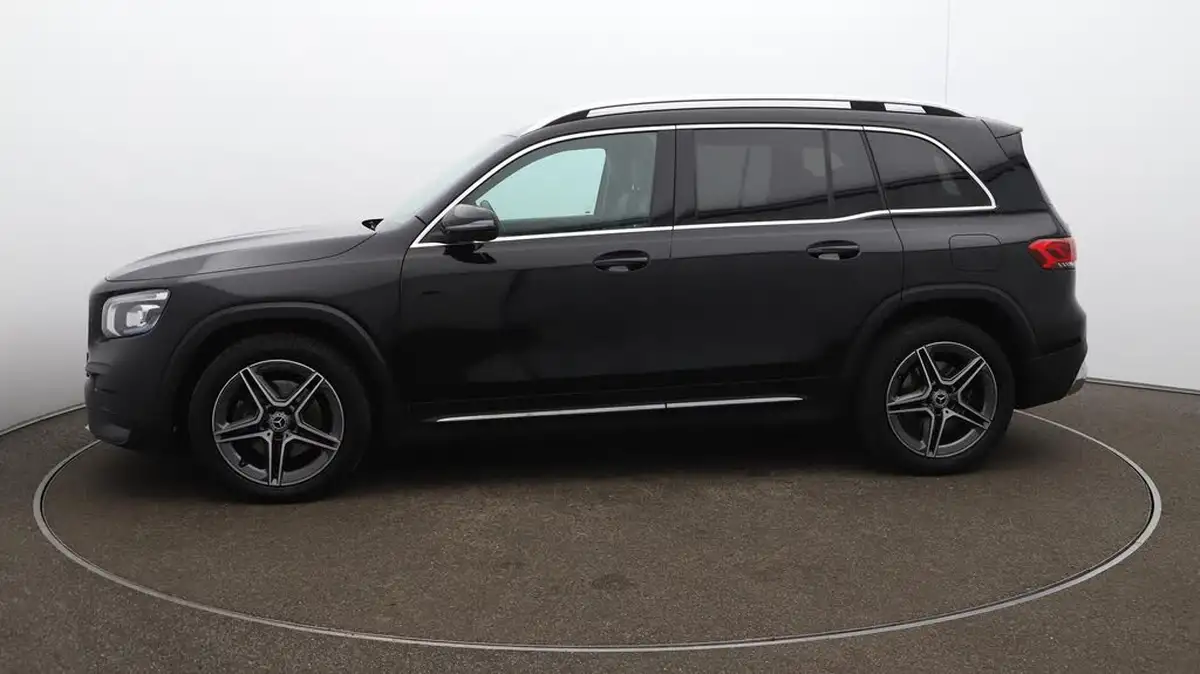 2021-mercedes-benz-glb-class-13-glb200-amg-line-8g-tronic-big-56