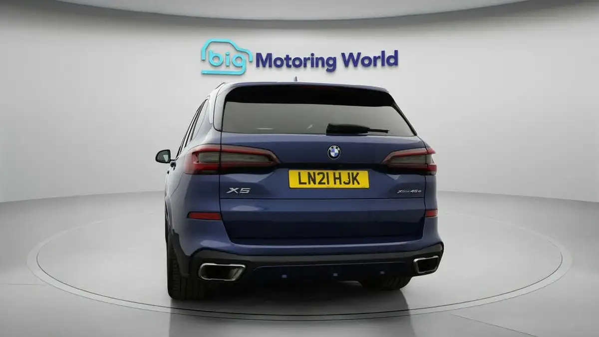 2021-bmw-x5-30-xdrive-45e-m-sport-big-6