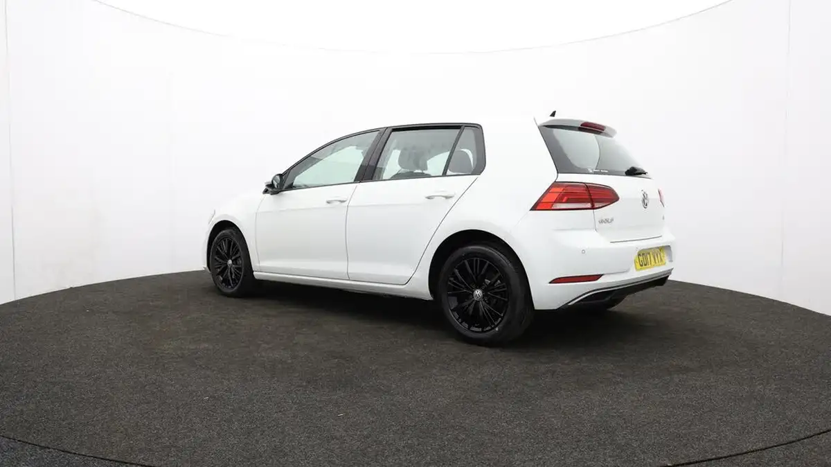2017-volkswagen-golf-14-tsi-se-ss-hatchback-5d-big-78