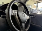 2009-honda-jazz-14-se-cvt-7-small-17