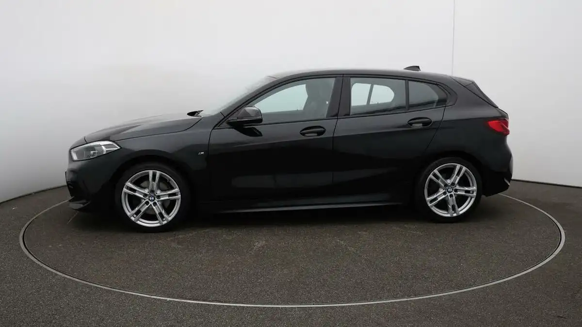 2022-bmw-1-series-15-118i-m-sport-lcp-dct-big-58