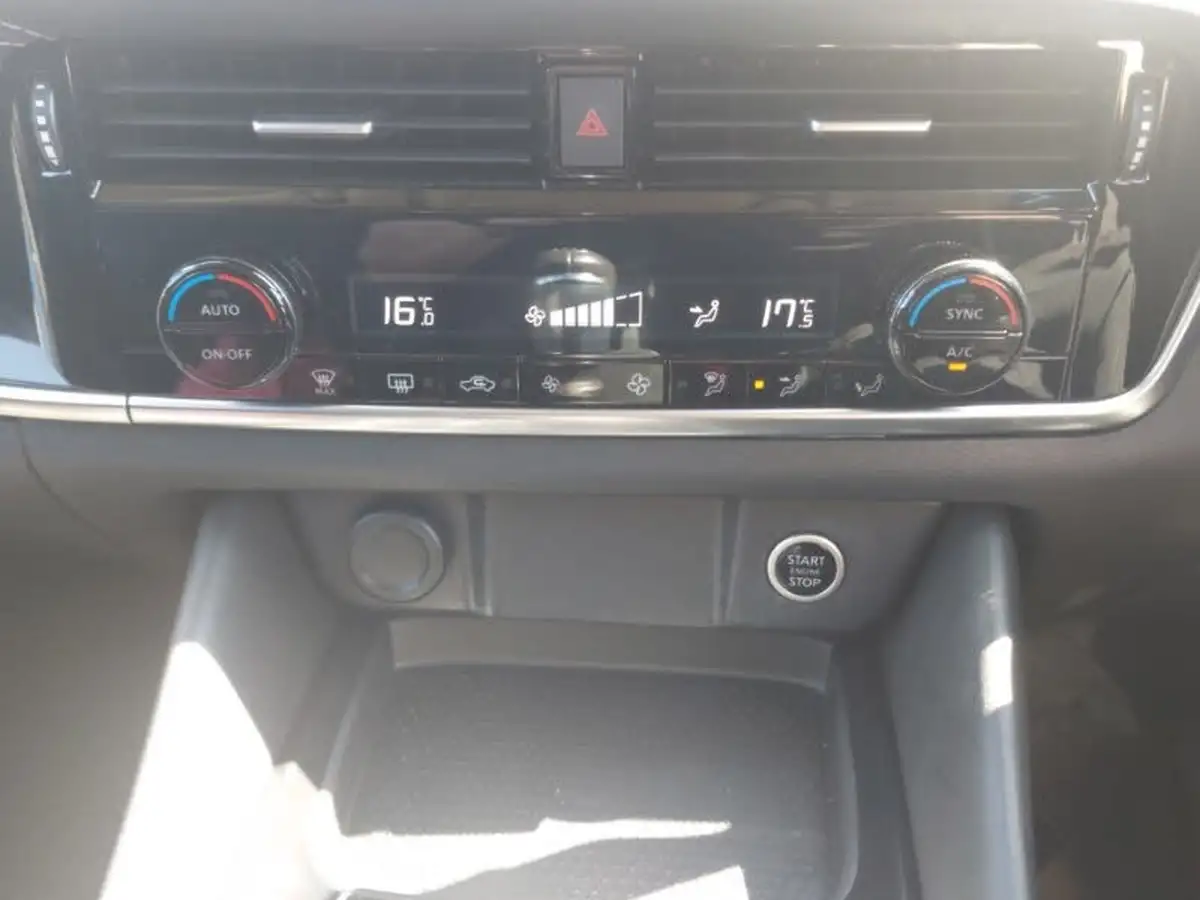 2022-nissan-qashqai-13-dig-t-n-connecta-158ps-big-15
