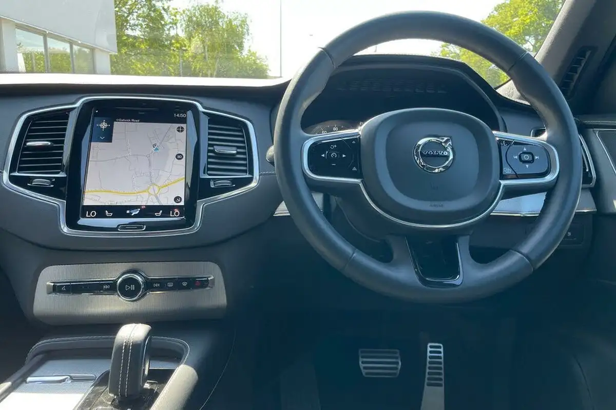 2022-volvo-xc90-20-t8-r-design-455bhp-big-34
