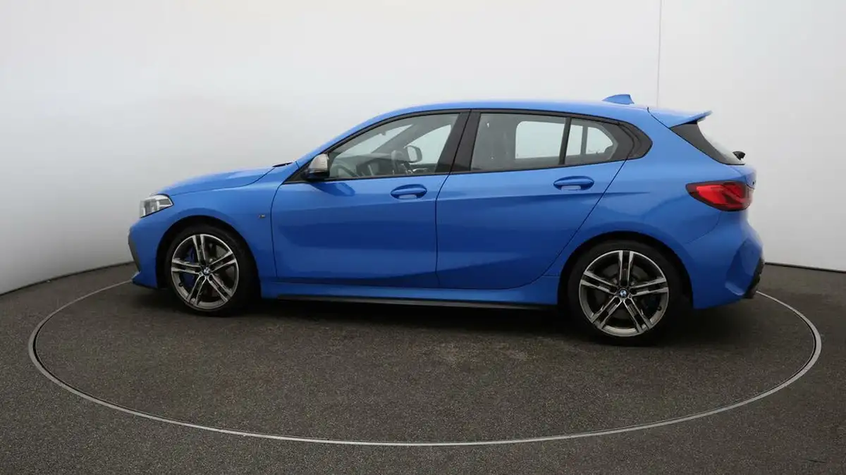 2022-bmw-1-series-20-m135i-xdrive-big-58