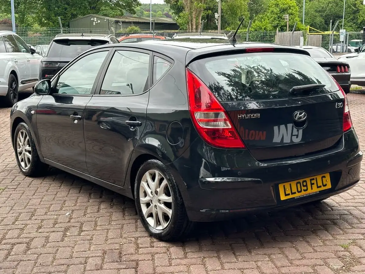 2009-hyundai-i30-14-comfort-big-2