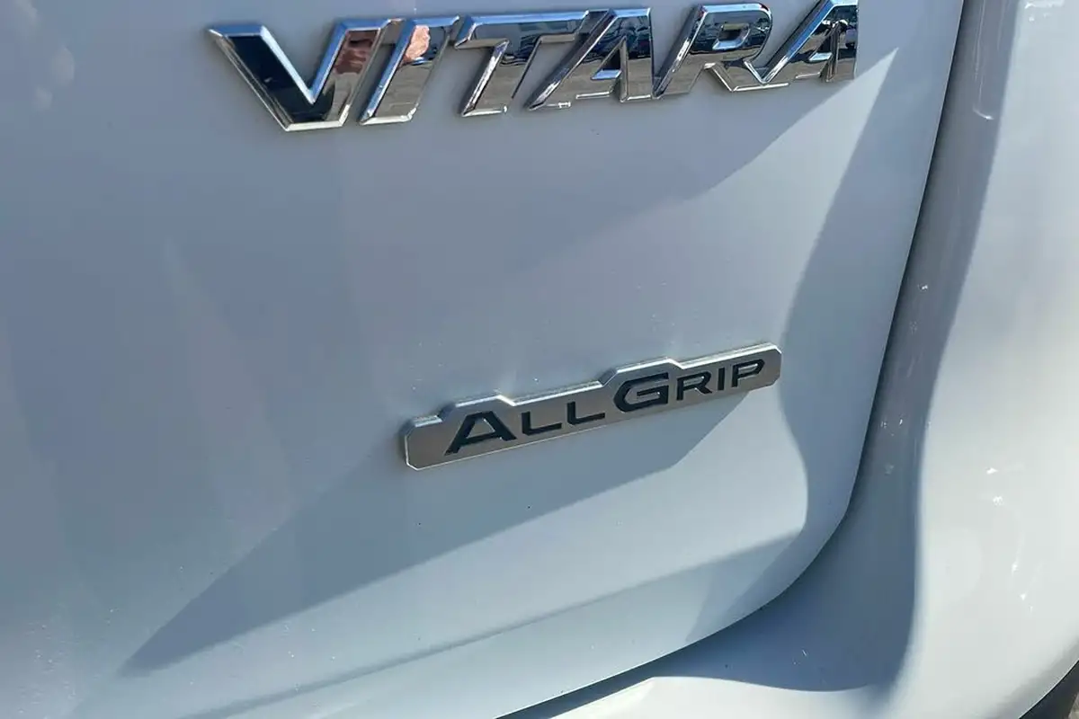2018-suzuki-vitara-14-boosterjet-sz5-allgrip-big-30