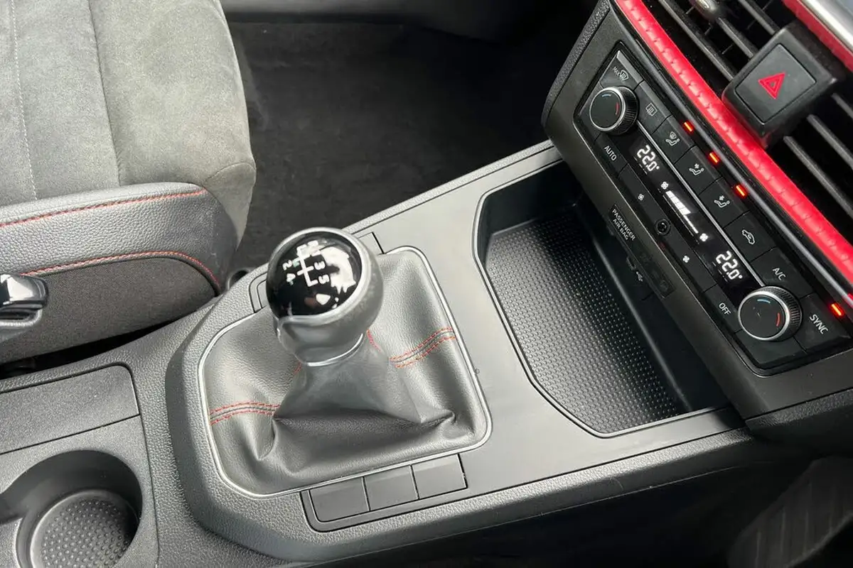 2022-seat-ibiza-10-tsi-fr-sport-95ps-big-30