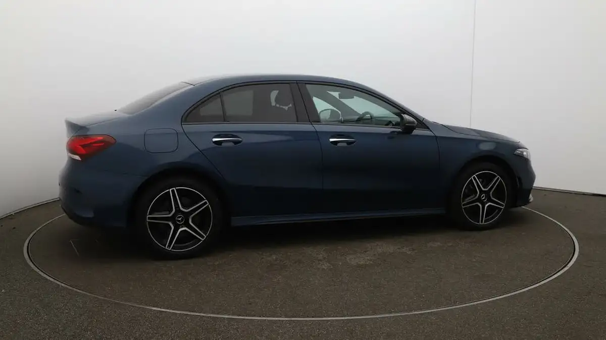 2021-mercedes-benz-a-class-13-a250e-amg-line-premium-edition-saloon-4d-big-49