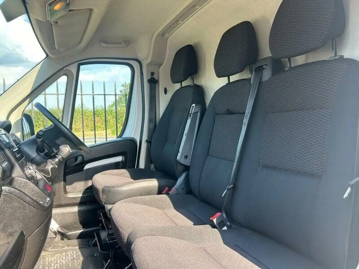 2020-citroen-relay-22bluehdi-35-l3h2-enterprise-panel-big-9