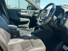 2020-volvo-xc40-20-t4-r-design-small-2