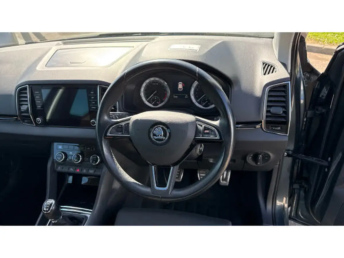 2019-skoda-karoq-20tdi-scout-150ps-big-9