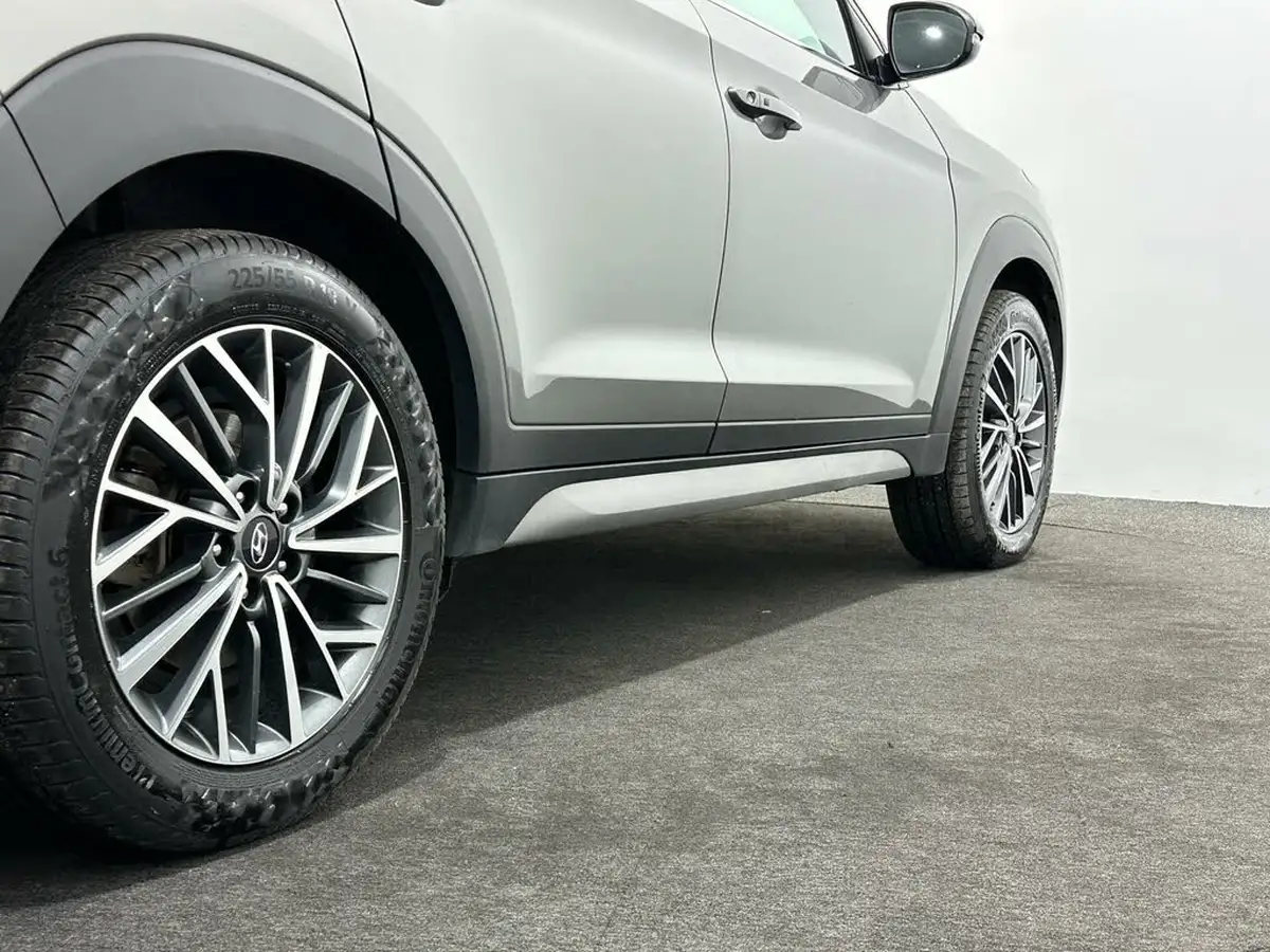 2019-hyundai-tucson-16crdi-premium-136ps-dct-big-49