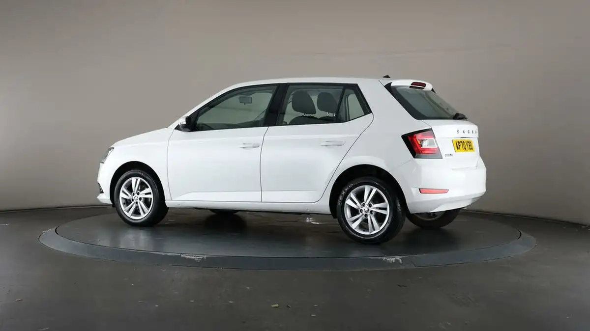 2020-skoda-fabia-10-mpi-se-60ps-hatchback-big-73