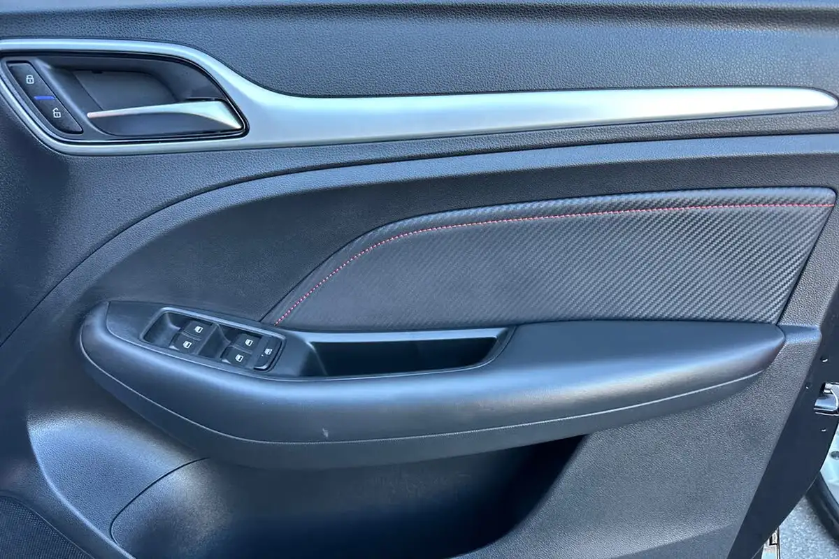 2023-mg-zs-suv-10t-gdi-exclusive-auto-big-26