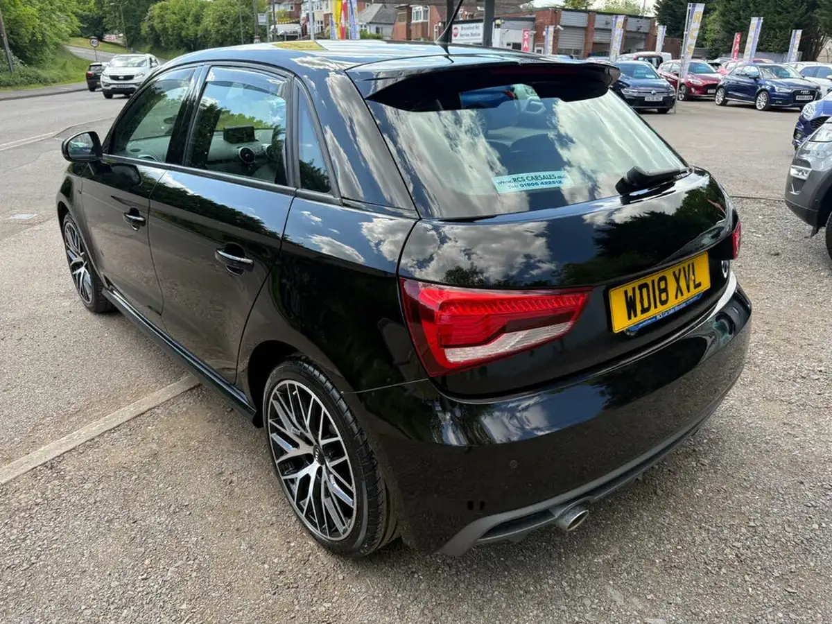2018-audi-a1-16tdi-s-line-nav-sportback-5d-tronic-big-5