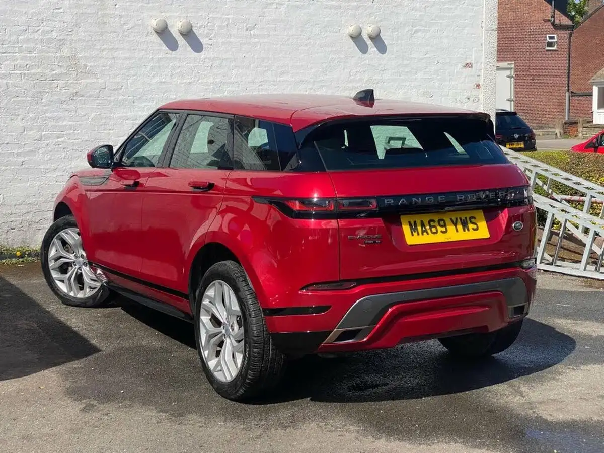 2019-land-rover-range-rover-evoque-20-d180-r-dynamic-se-big-9