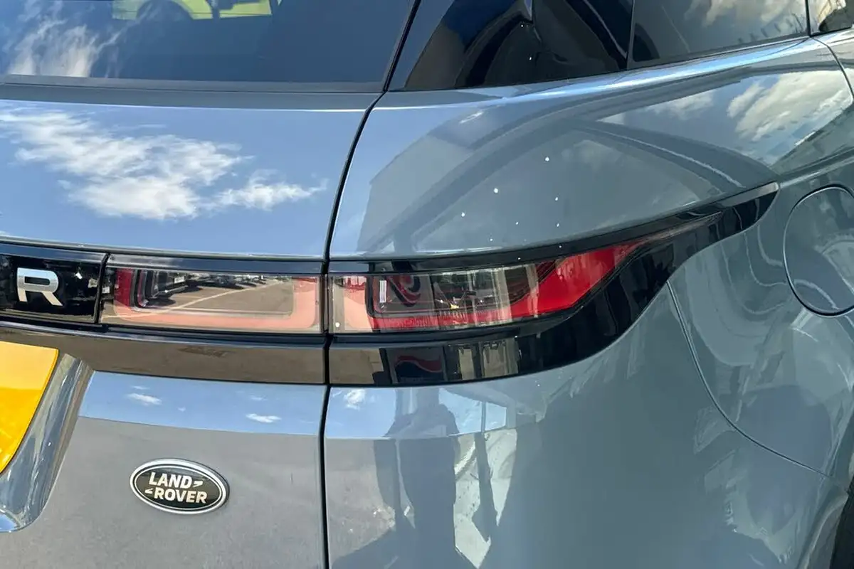 2020-land-rover-range-rover-evoque-20-d180-first-edition-big-19