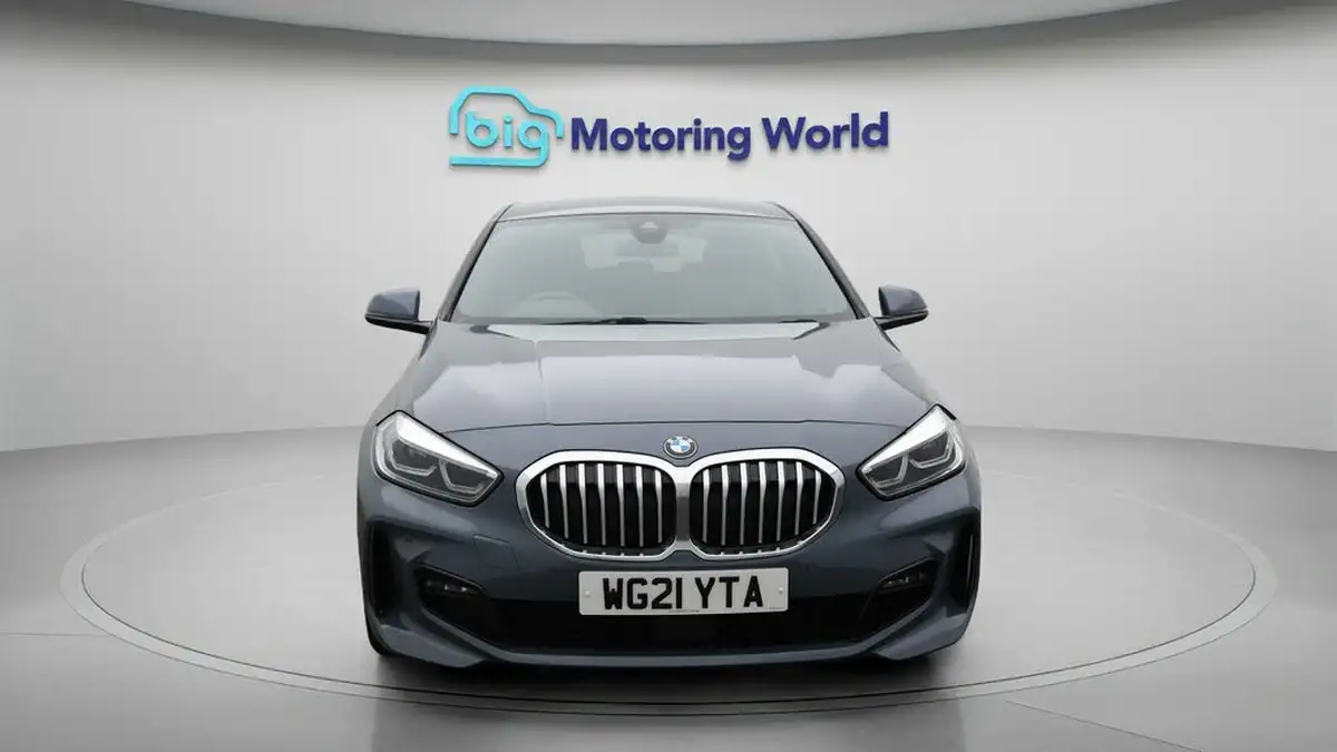 2021-bmw-1-series-15-118i-m-sport-lcp-dct-big-2