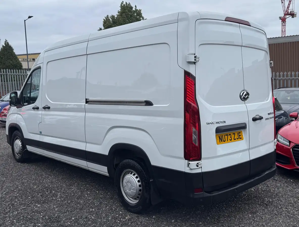 2023-maxus-deliver-9-big-4