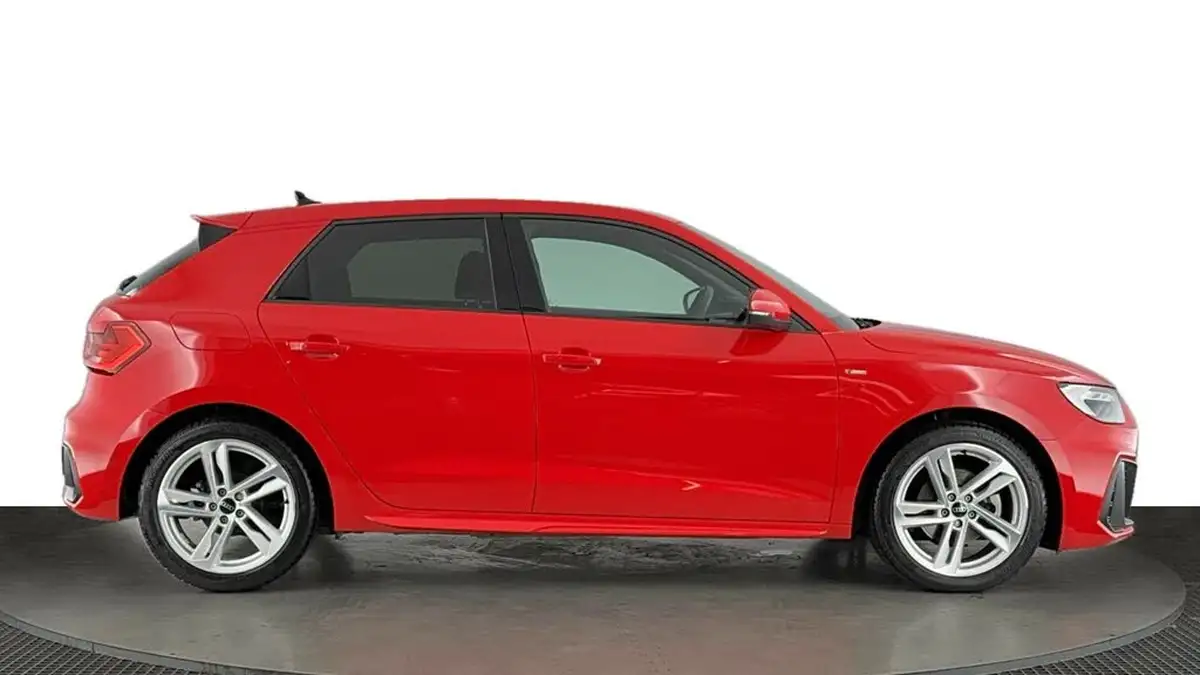 2023-audi-a1-10-30-tfsi-s-line-tronic-big-2