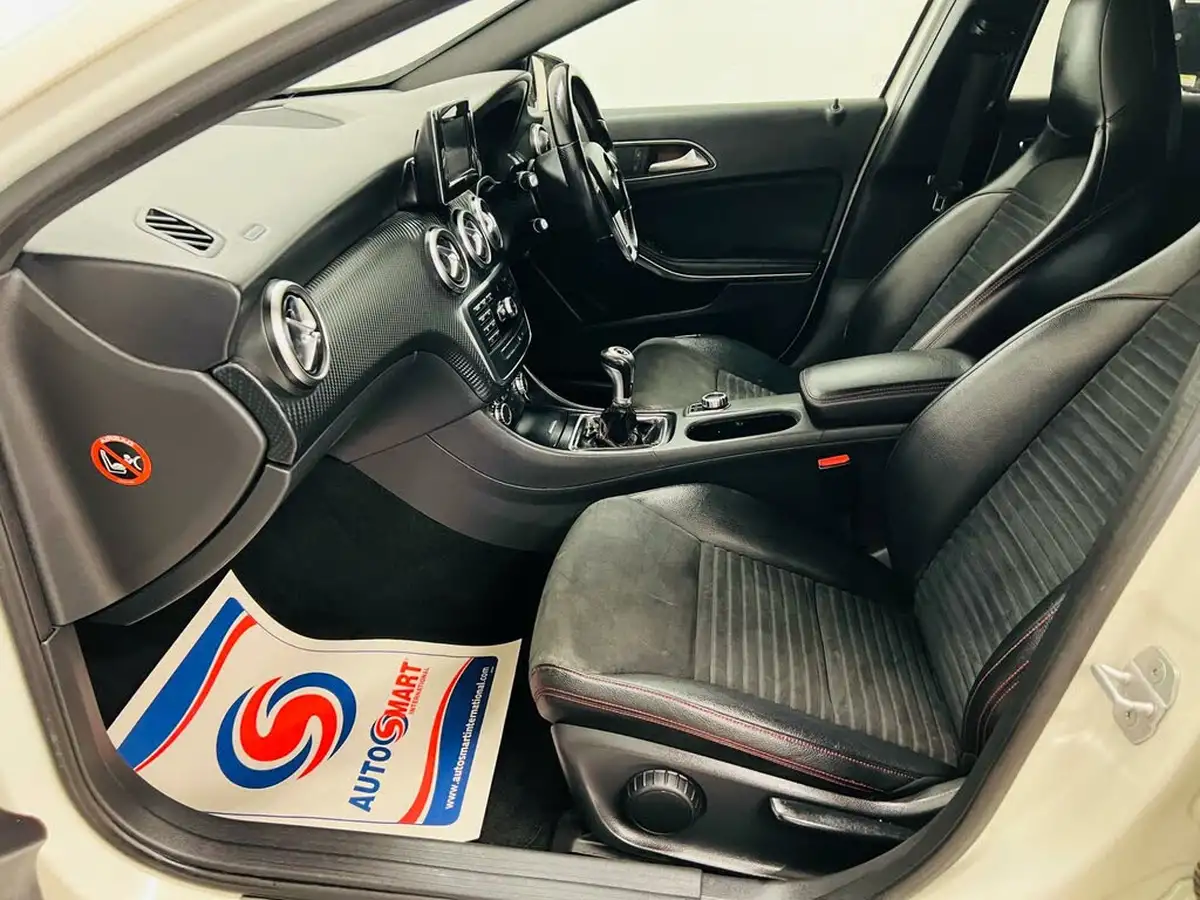 2014-mercedes-benz-a-class-18-cdi-a200-amg-sport-big-35