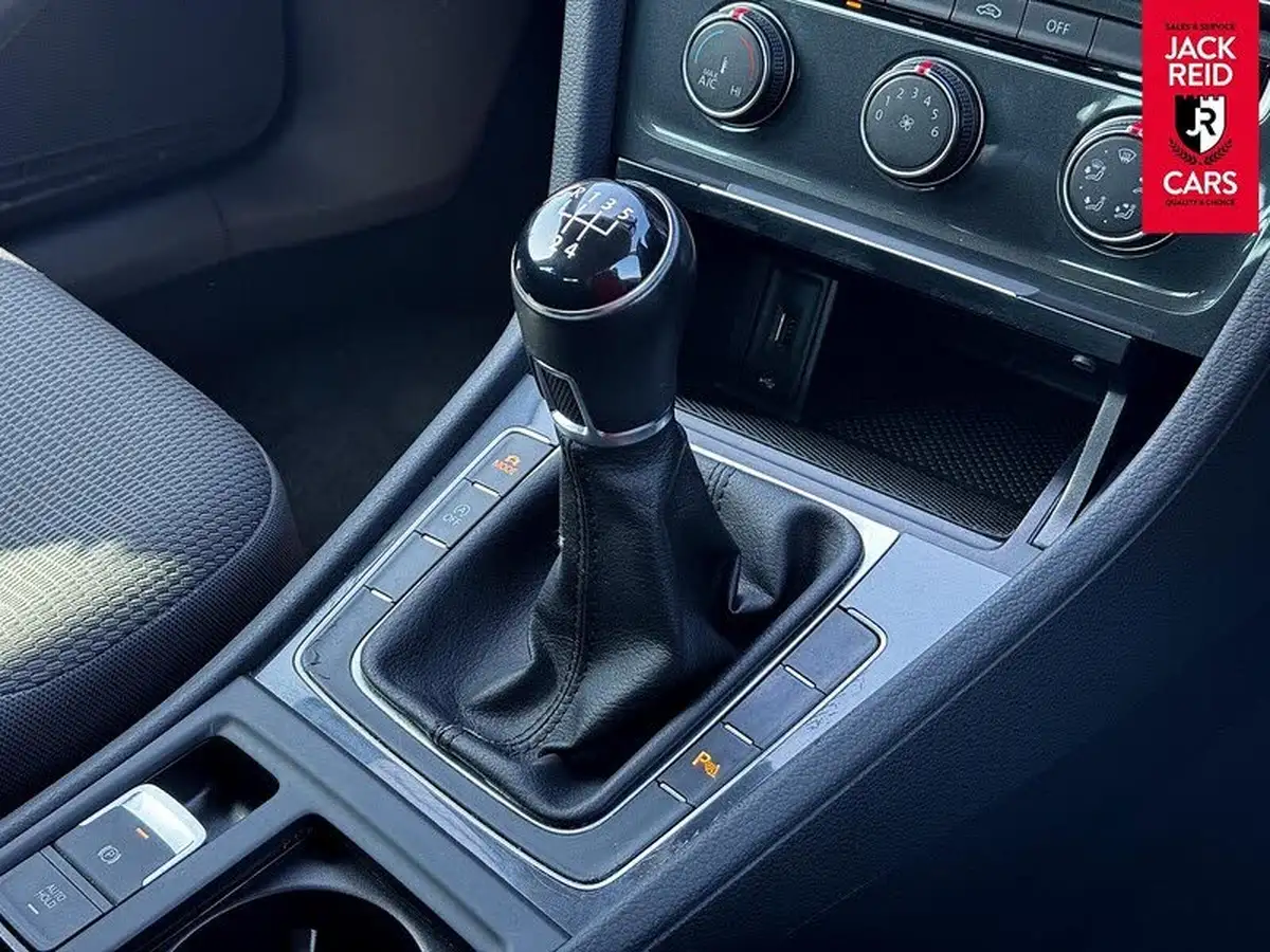 2019-volkswagen-golf-sv-16tdi-match-edition-big-18